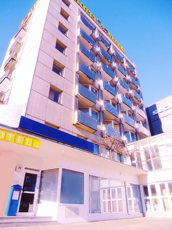 Hotel Zollhof Hamburg-Harburg Buitenkant foto